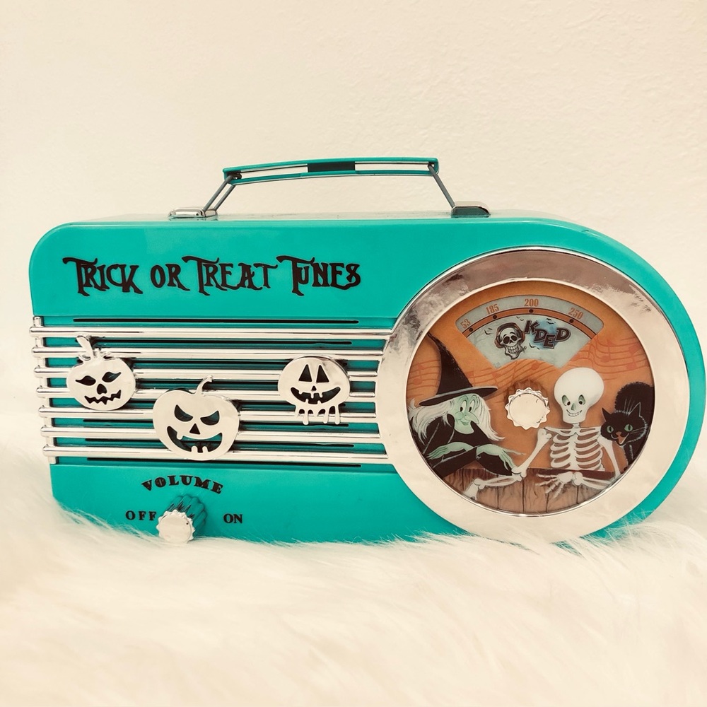 Mr Christmas Decor Blue Teal Halloween Radio with Skeletons and Pumpkins